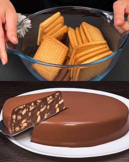 Bolo de Chocolate e Biscoito